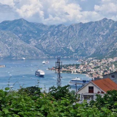 Ferienwohnung Anastasija Kotor Exterior foto